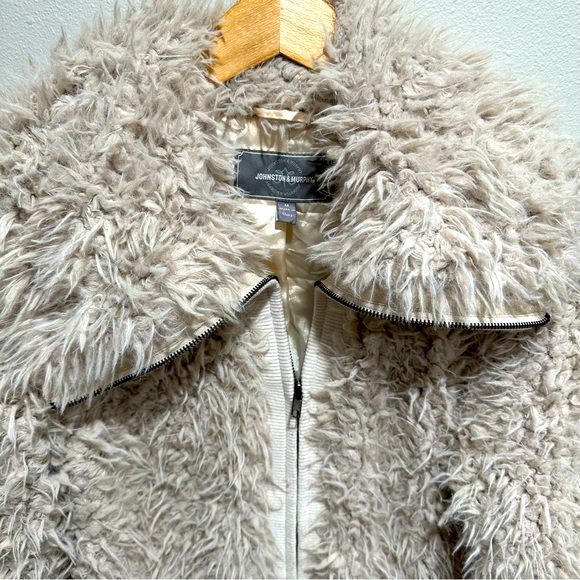 Johnston & Murphy faux fur shag coat - Picture 4 of 8
